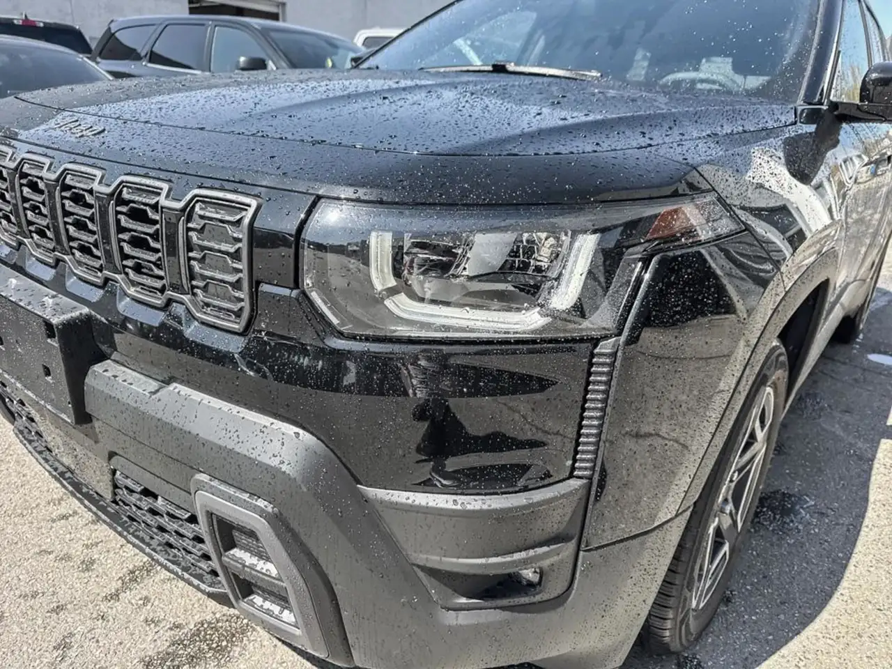 Jeep Cherokee - Image 8