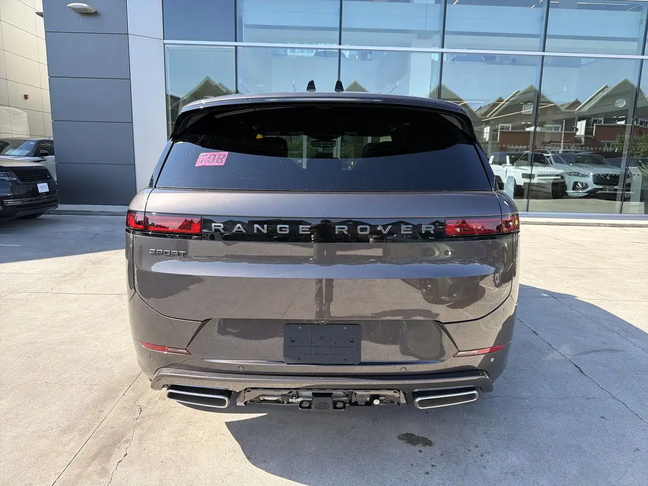 Land Rover Range Rover Sport - Image 4