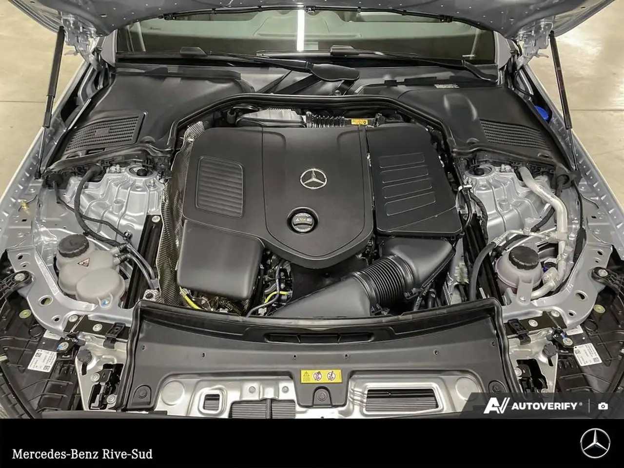 Mercedes-Benz C-Class - Image 20