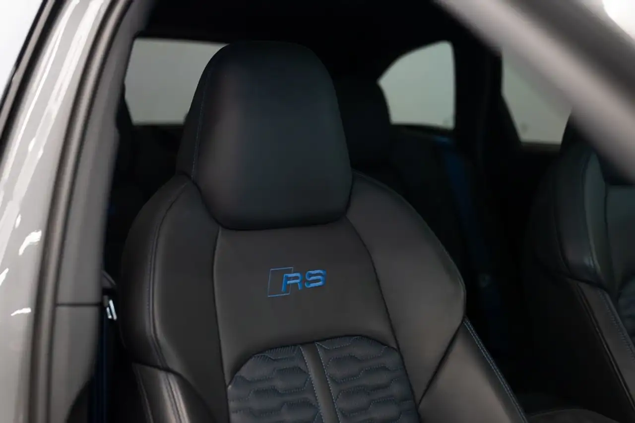 Audi RS6 - Image 18