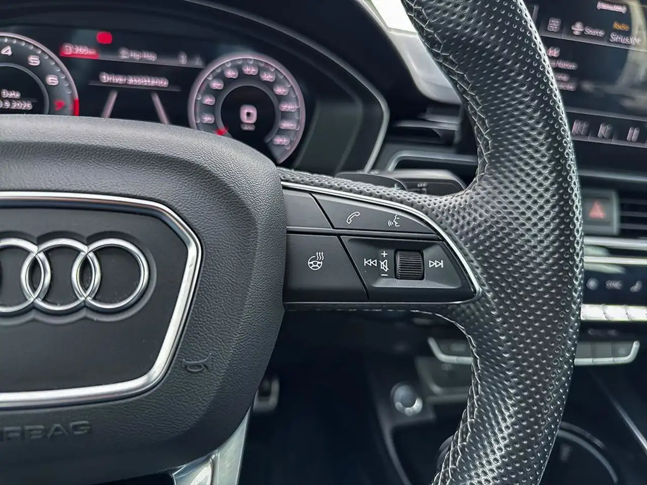 Audi A4 - Image 20