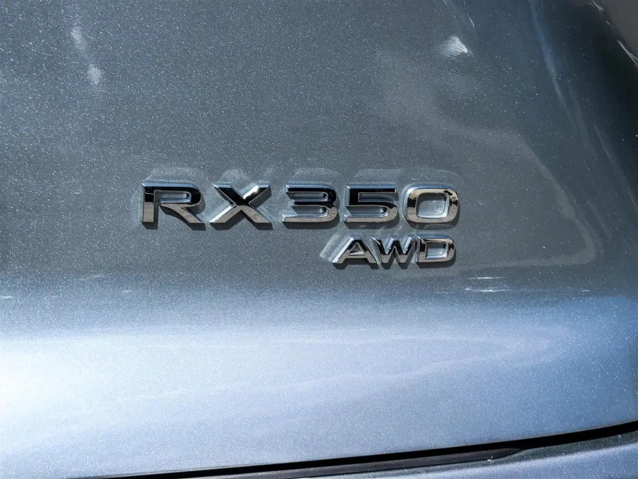 Lexus RX 350 - Image 24
