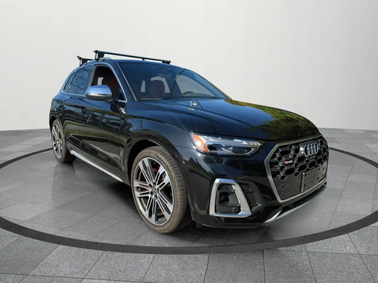 Audi SQ5 - Image 6