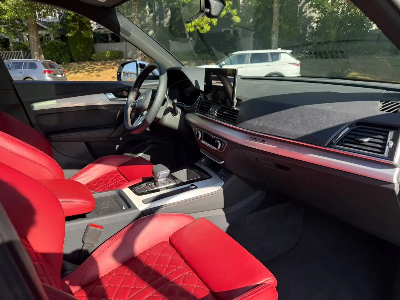 Audi SQ5 - Image 8