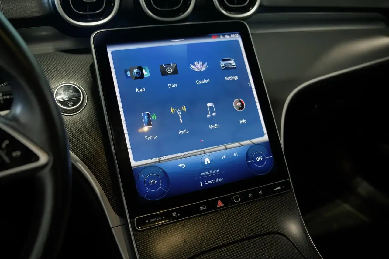 Mercedes-Benz C-Class - Image 31
