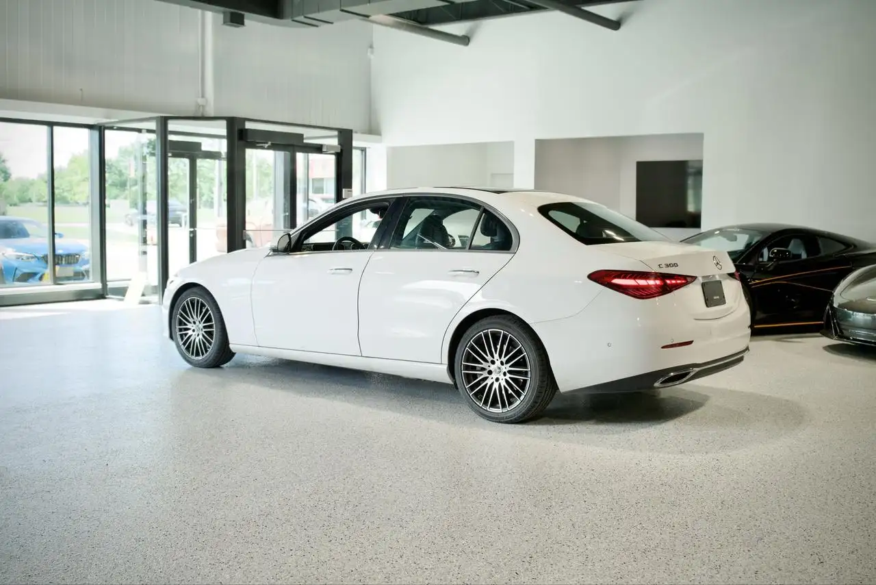 Mercedes-Benz C-Class - Image 37