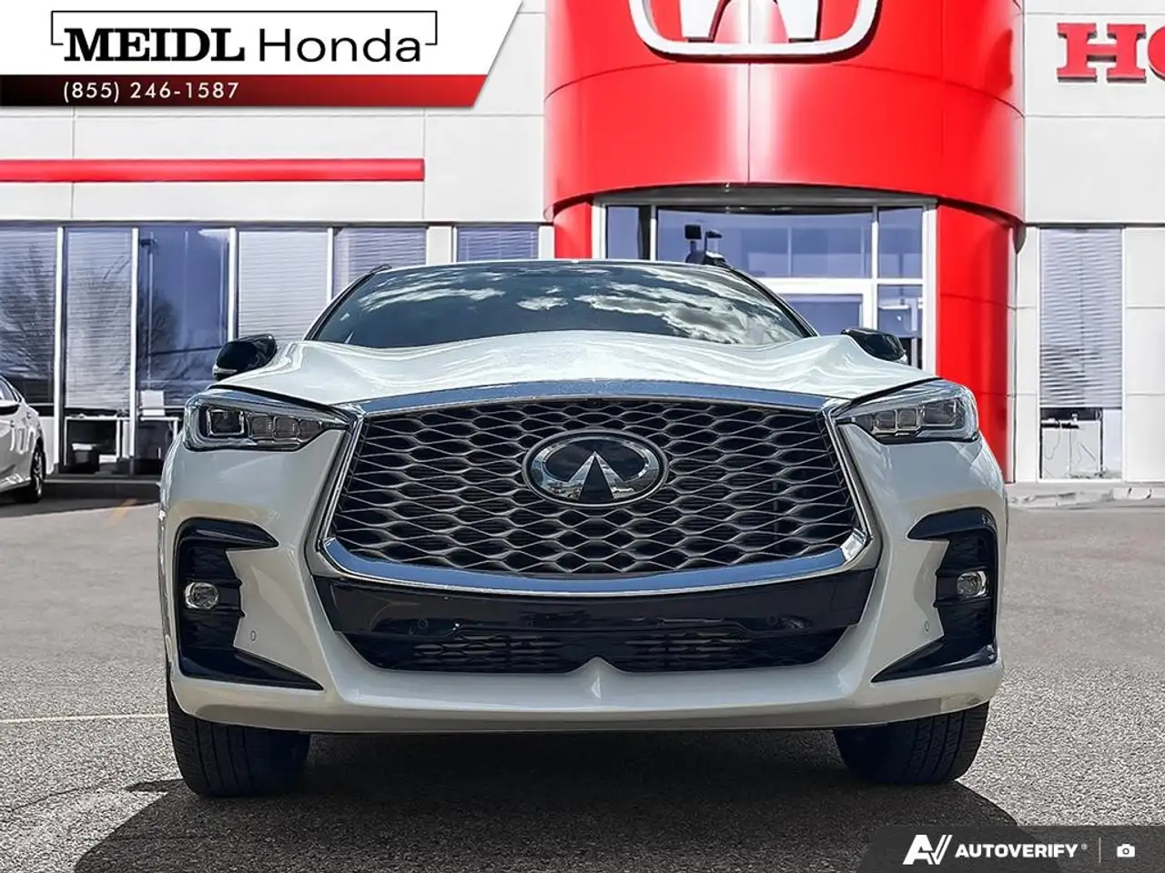 Infiniti QX55 - Image 2