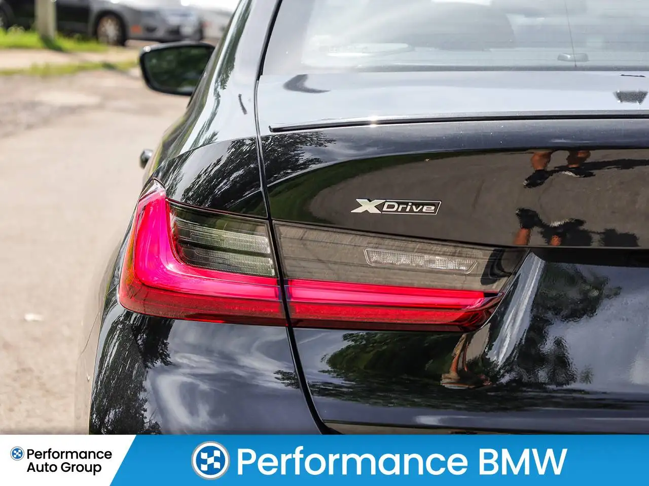 BMW 3 Series - Image 11