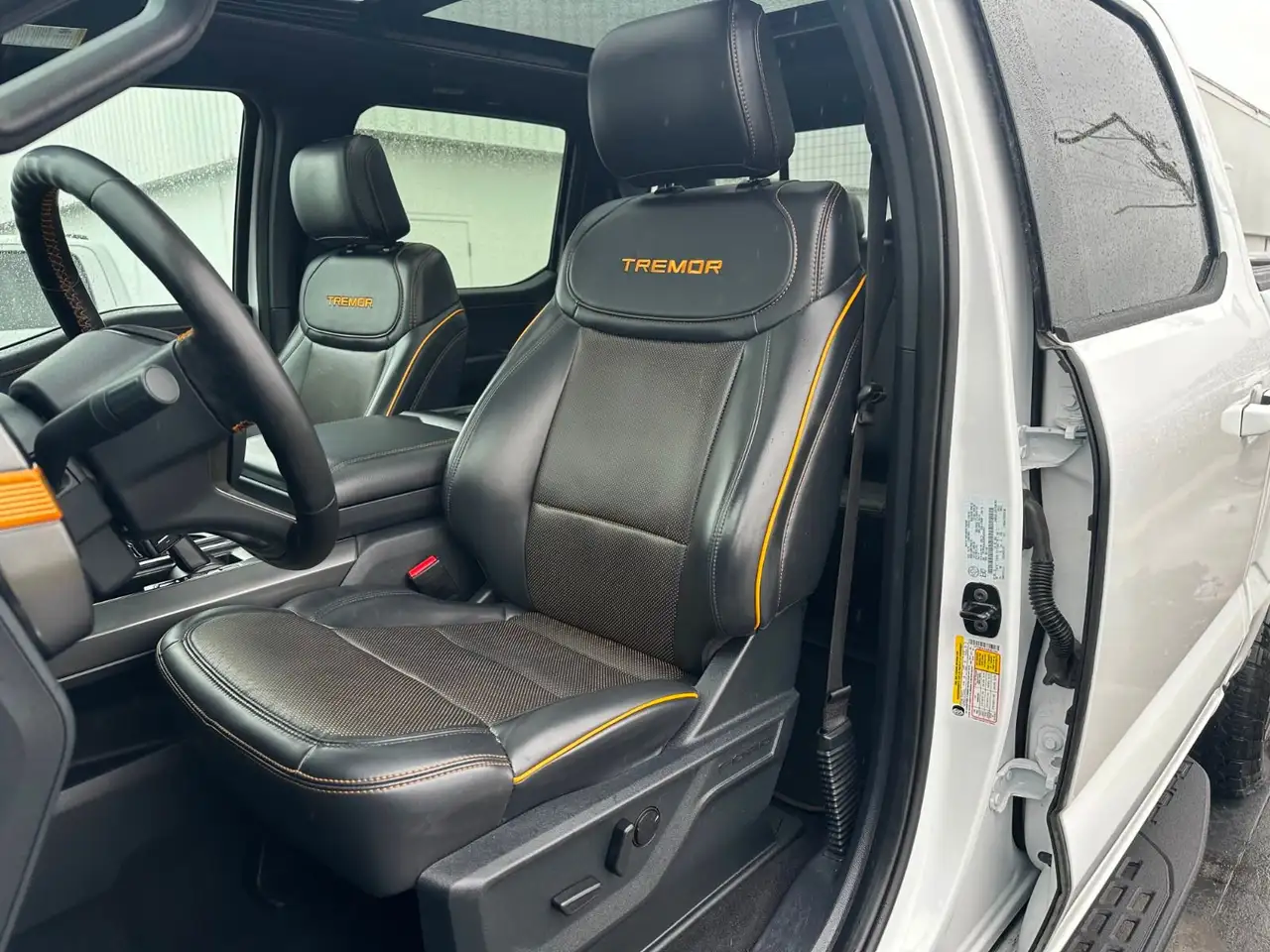Ford F-150 - Image 26