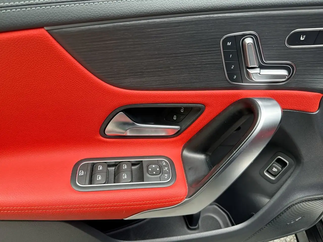Mercedes-Benz CLA - Image 20
