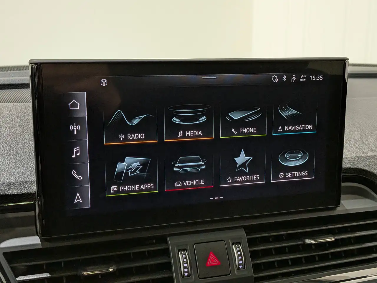 Audi Q5 - Image 22