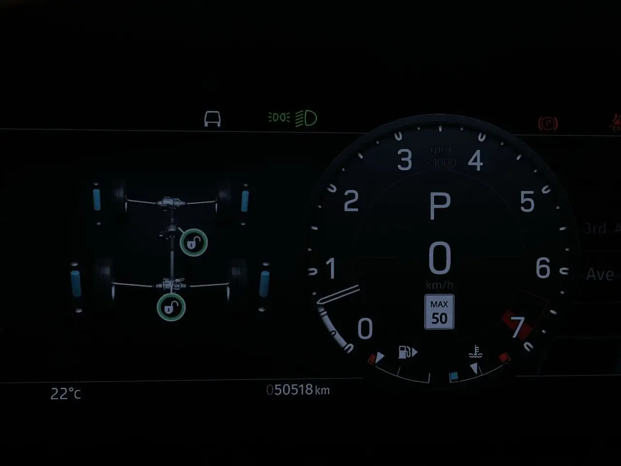 Land Rover Defender - Image 23