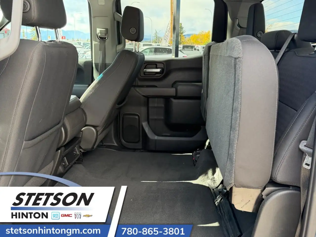 Chevrolet Silverado 1500 - Image 15