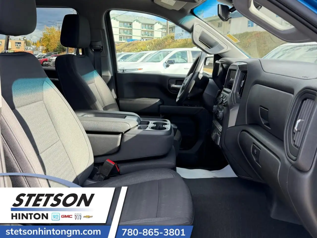 Chevrolet Silverado 1500 - Image 16