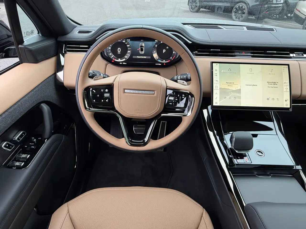Land Rover Range Rover Sport - Image 13