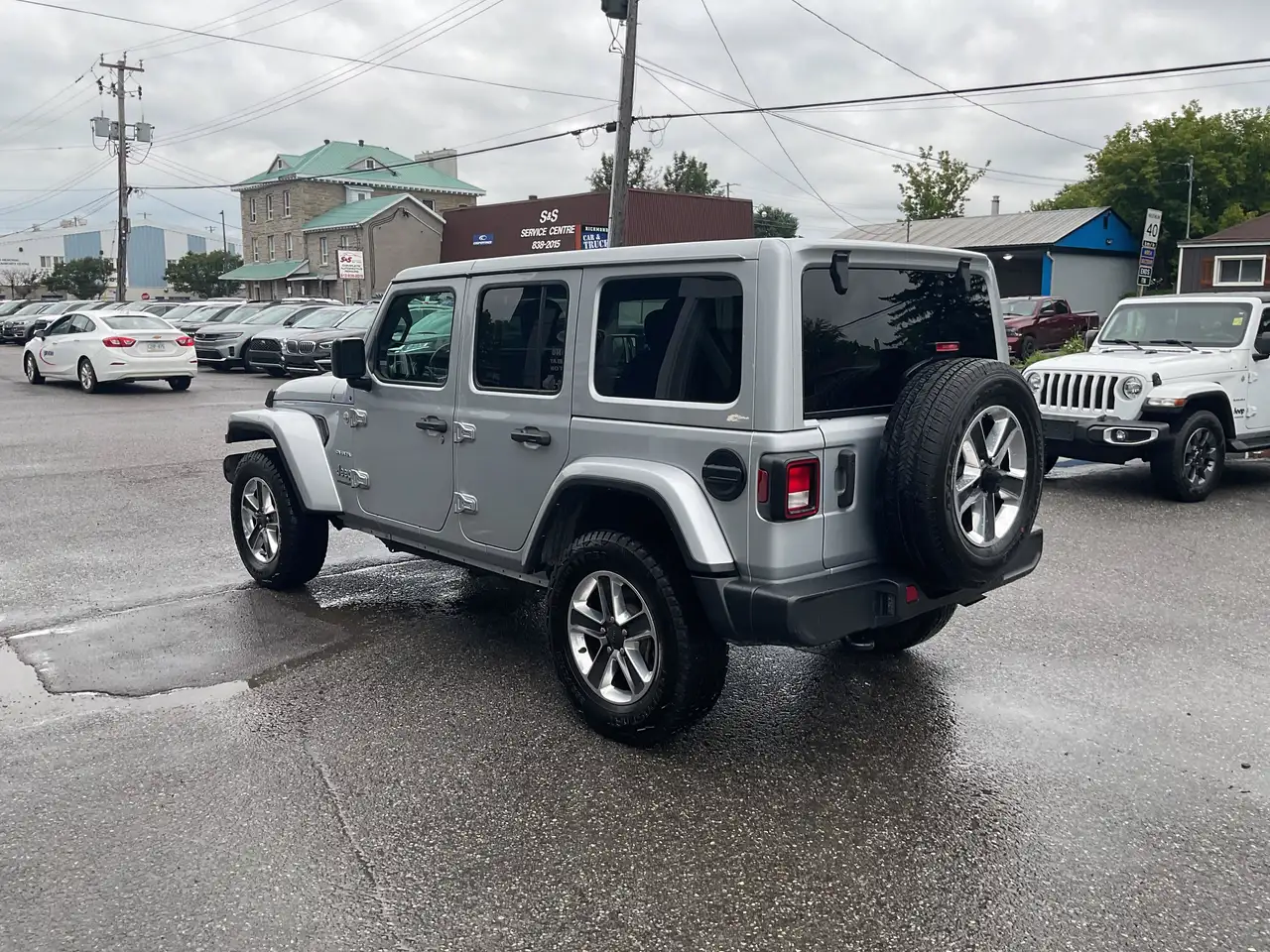 Jeep Wrangler - Image 4