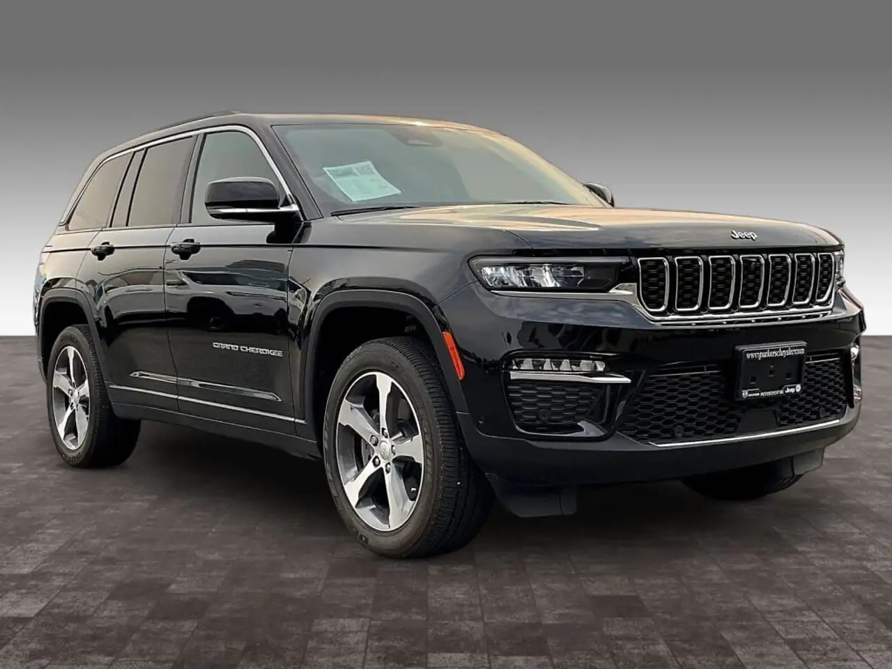 Jeep Grand Cherokee - Image 3