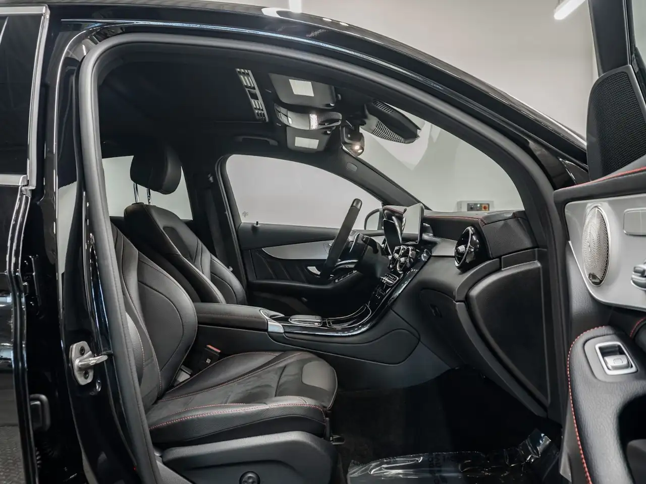 Mercedes-Benz GLC - Image 5