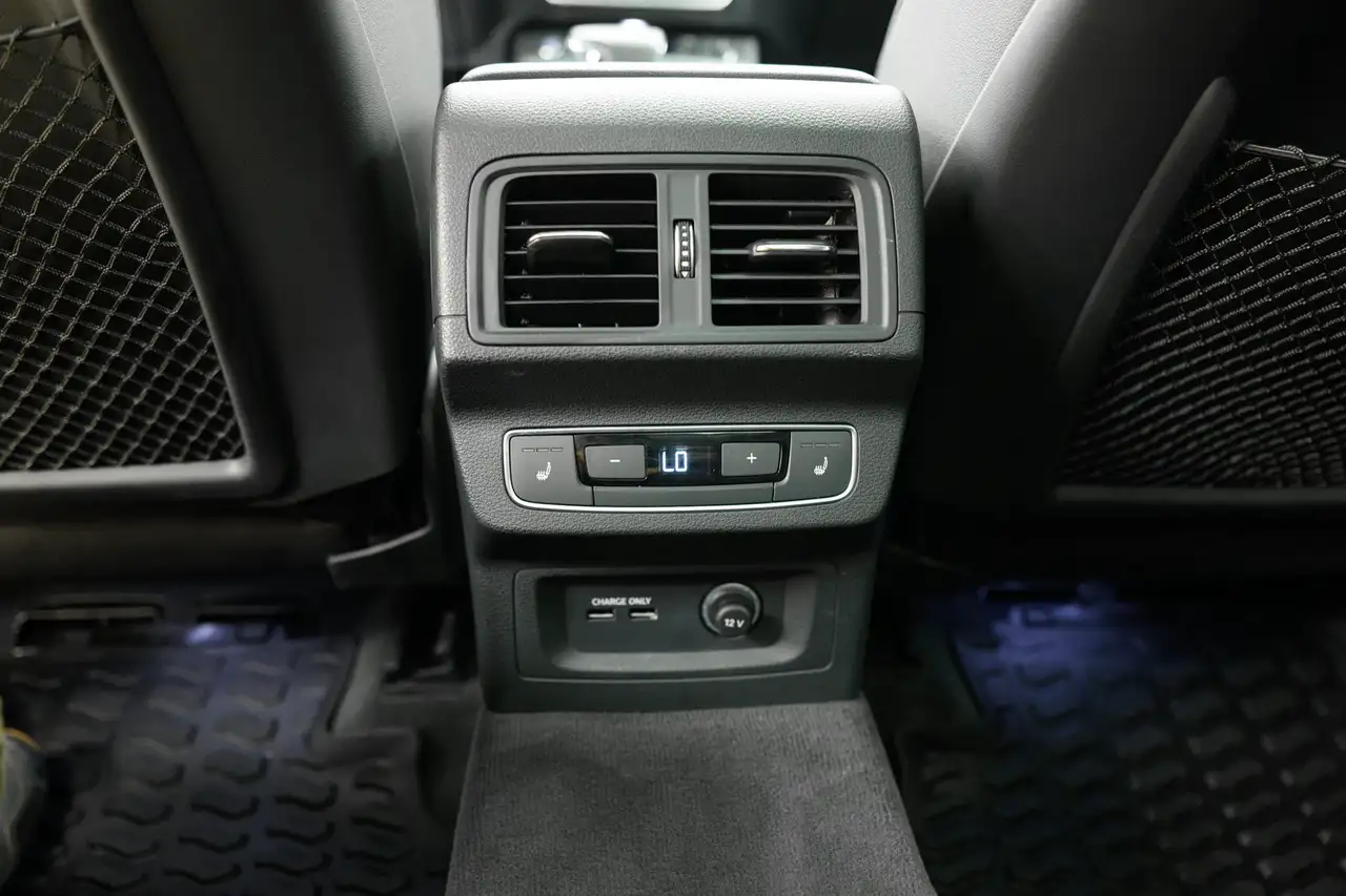 Audi Q5 - Image 28