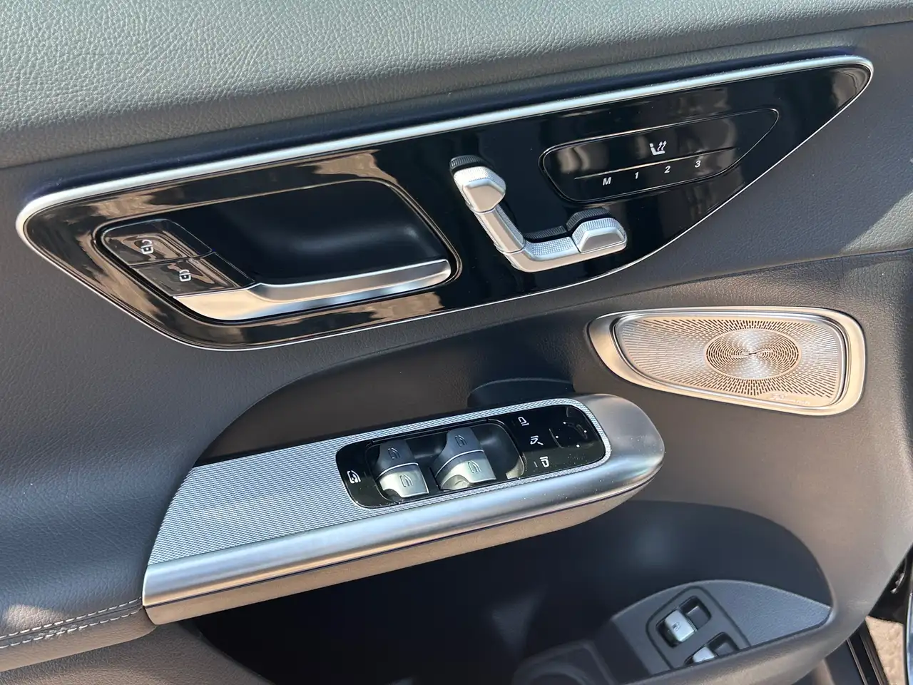 Mercedes-Benz GLC - Image 9