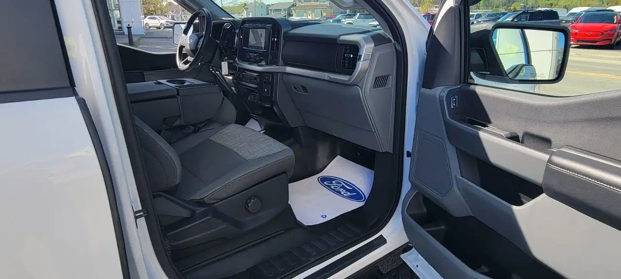 Ford F-150 - Image 24