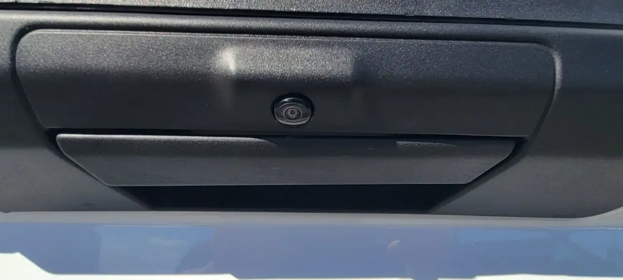 Ford F-150 - Image 8