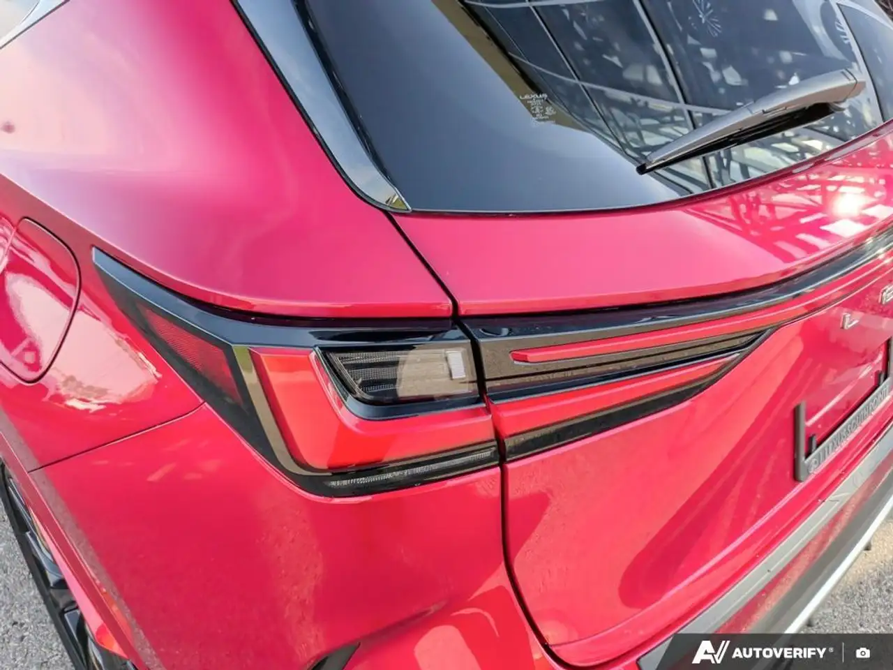 Lexus NX - Image 11