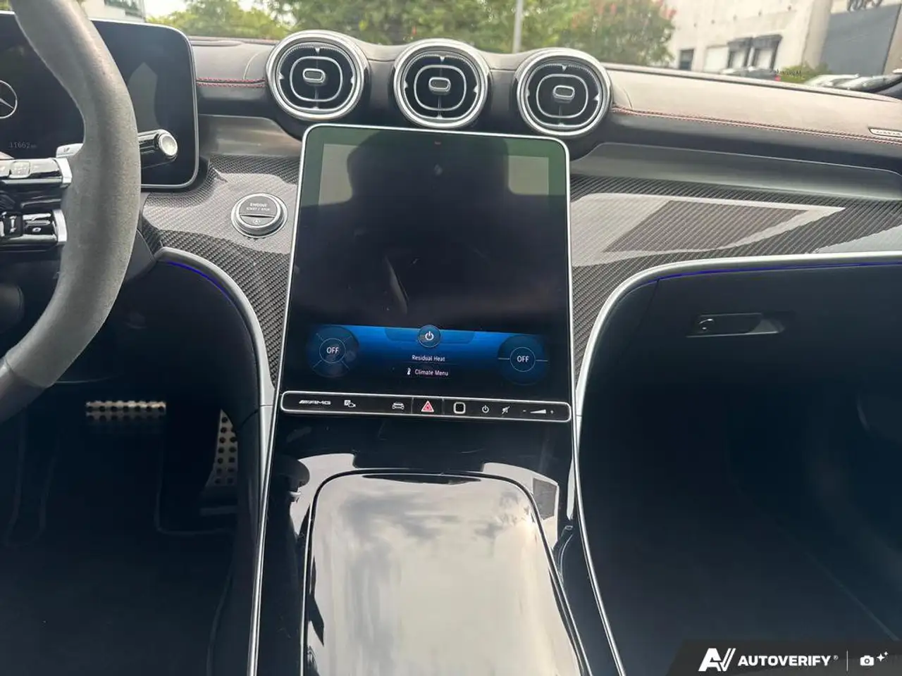 Mercedes-Benz C-Class - Image 17