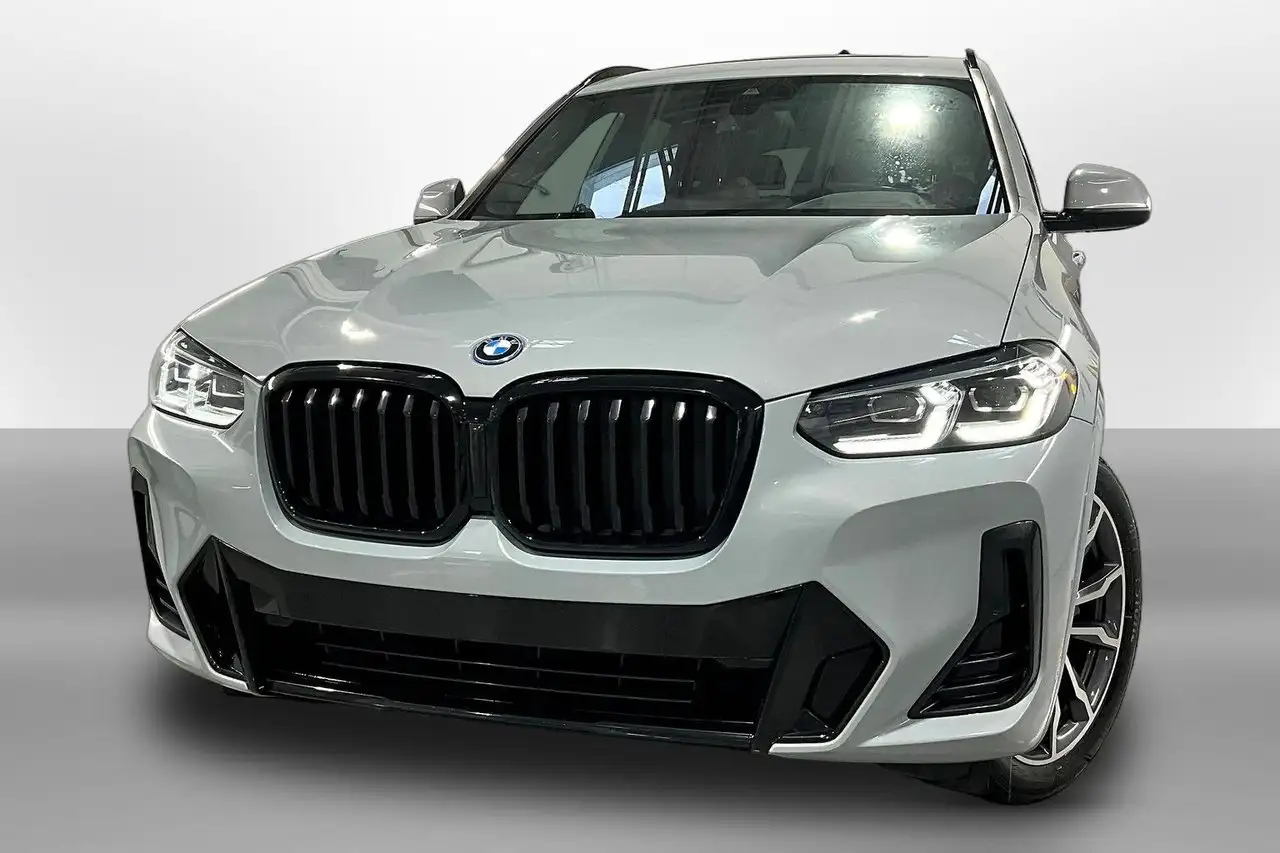 BMW X3 - Image 2