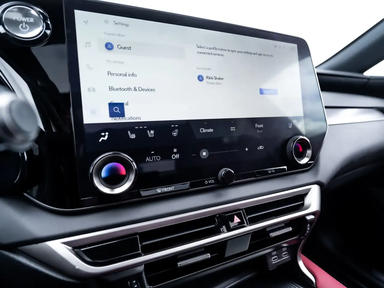 Lexus RX - Image 19