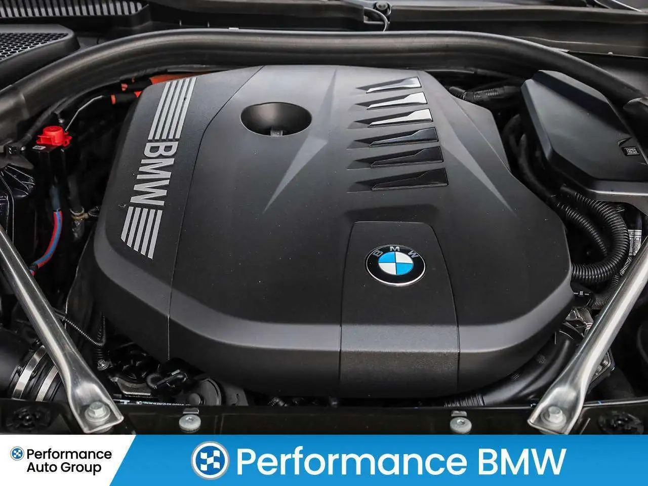 BMW 5 Series - Image 5