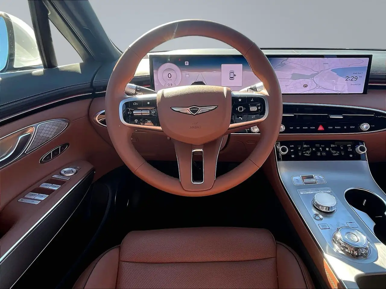 Genesis GV70 - Image 10