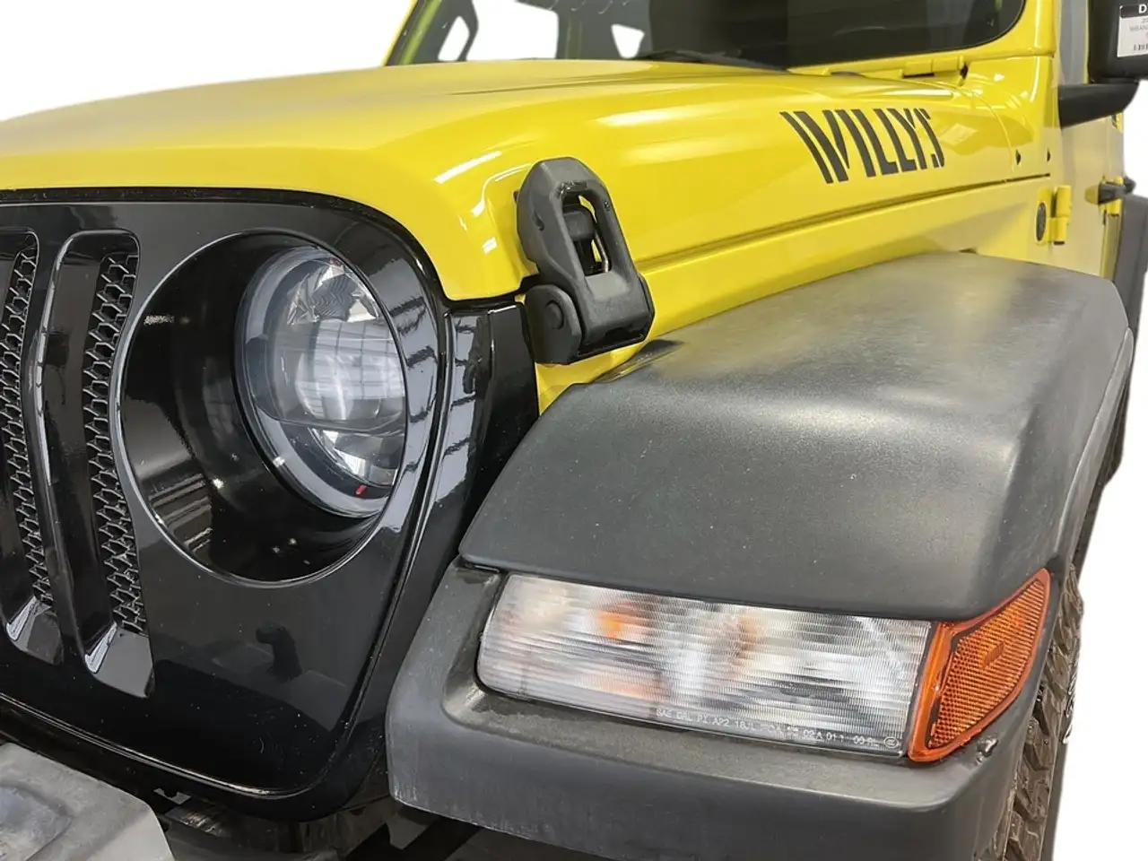 Jeep Wrangler - Image 3