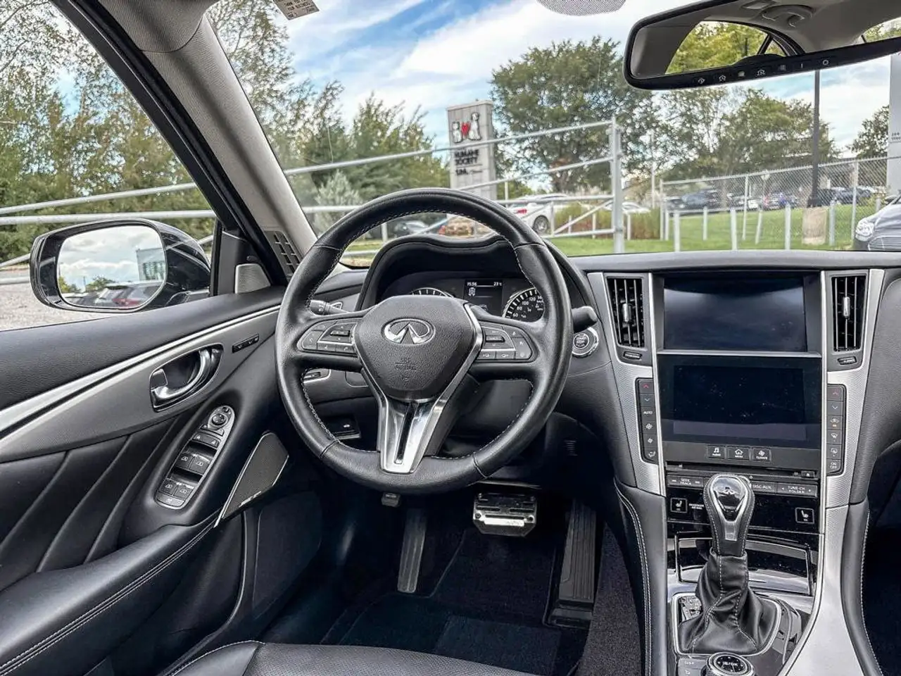 Infiniti Q50 - Image 12