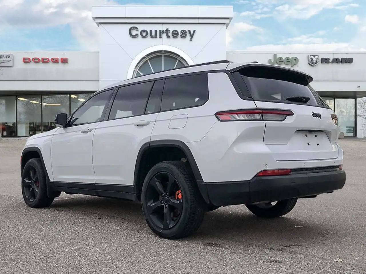 Jeep Grand Cherokee - Image 4