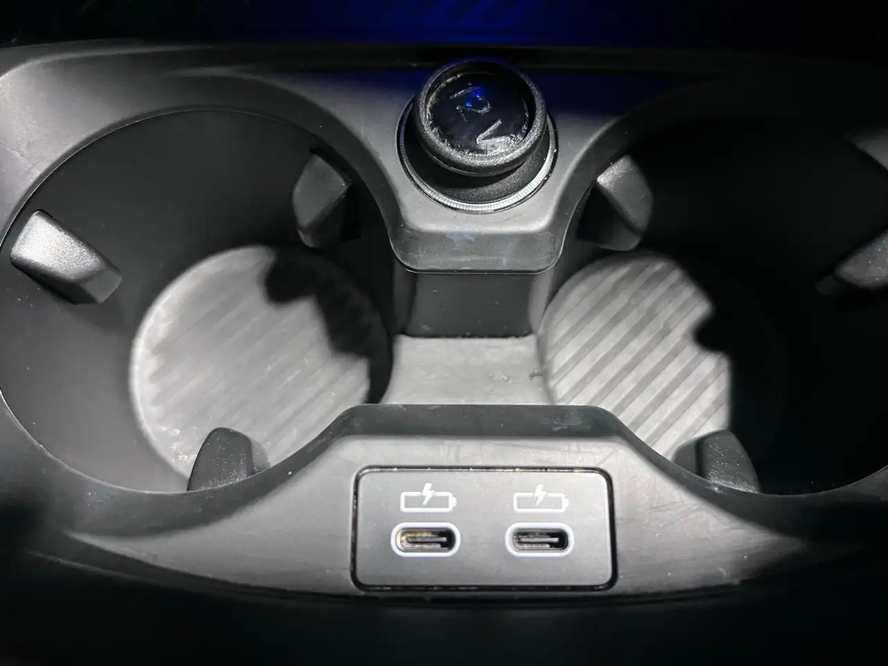 BMW 2 Series - Image 26