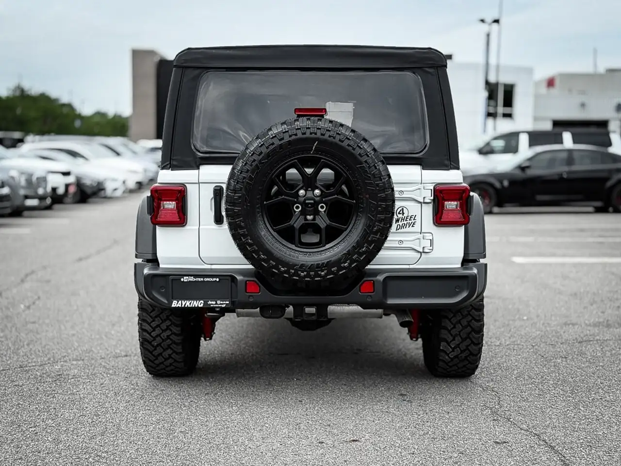 Jeep Wrangler - Image 6