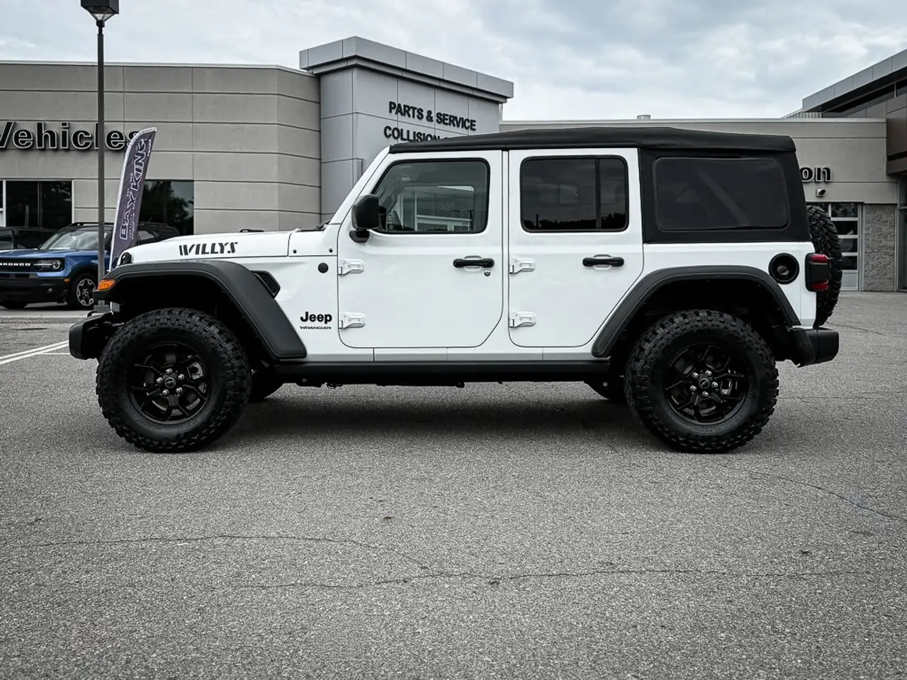 Jeep Wrangler - Image 8