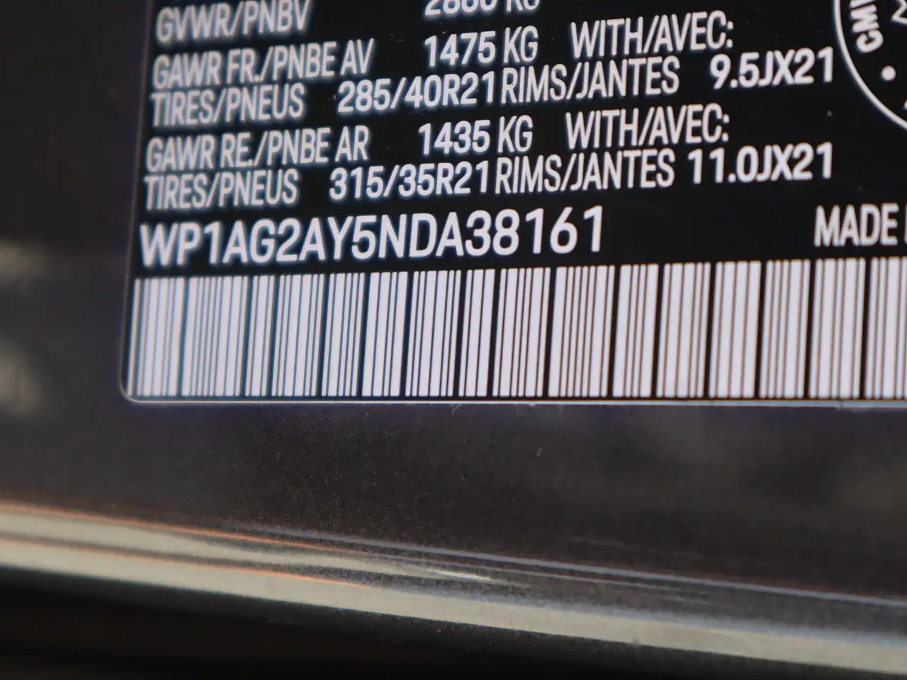 Porsche Cayenne - Image 33
