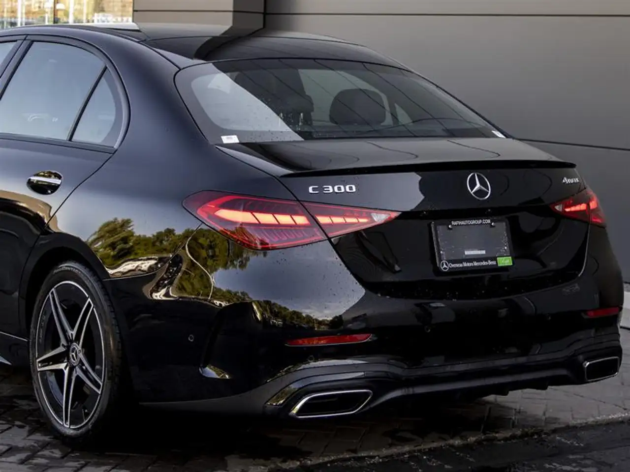 Mercedes-Benz C-Class - Image 5