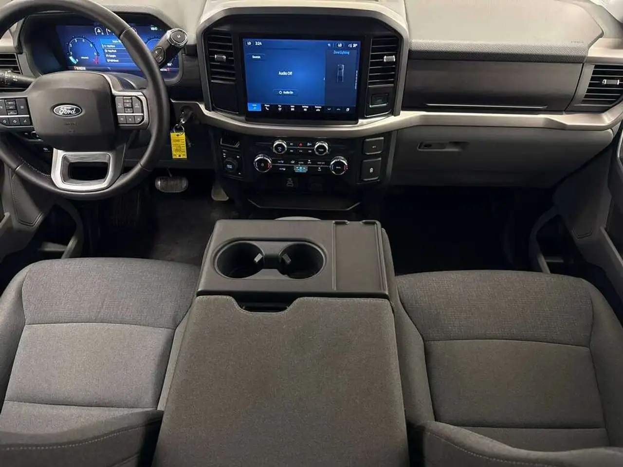 Ford F-150 - Image 37