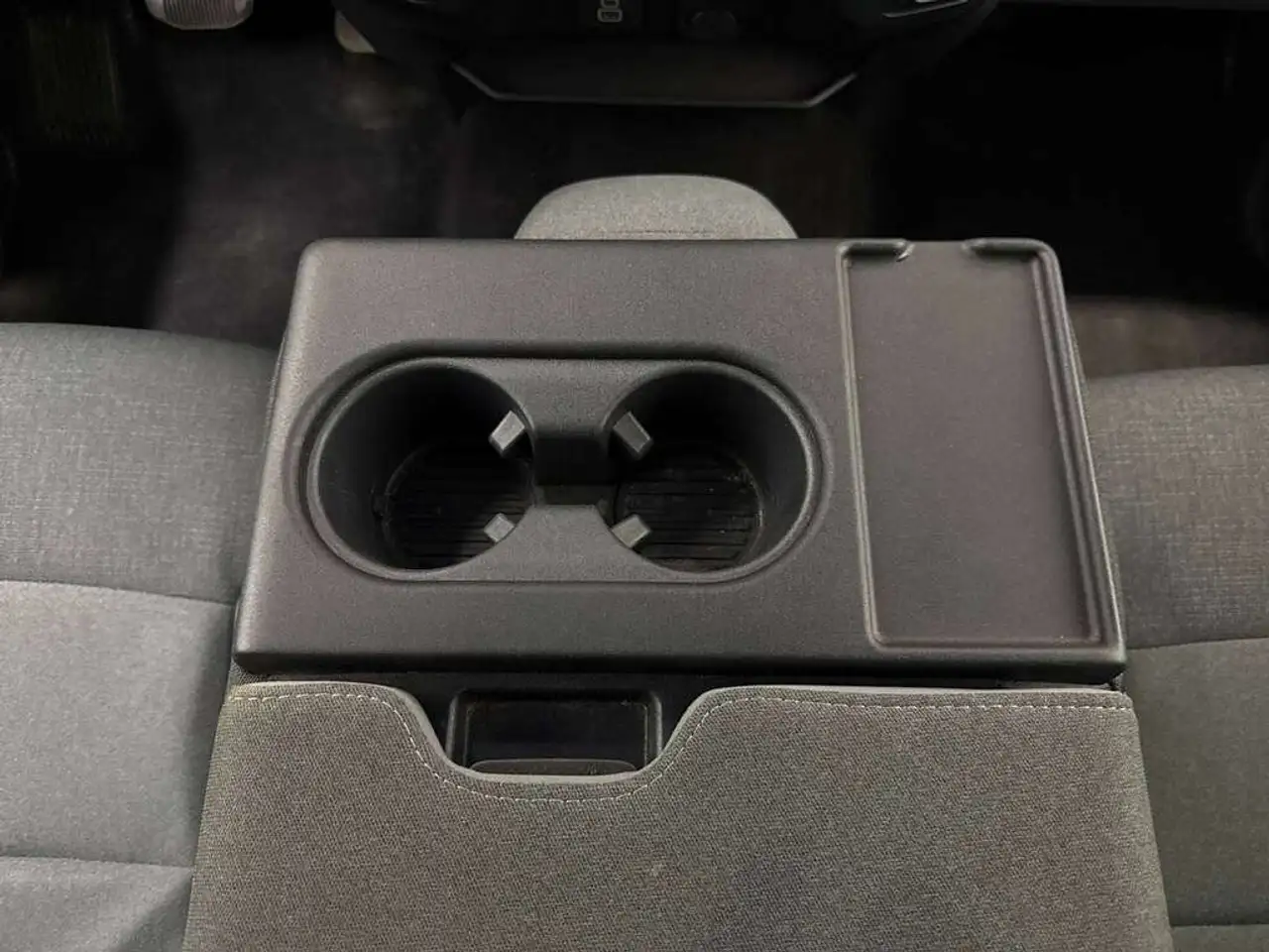Ford F-150 - Image 33