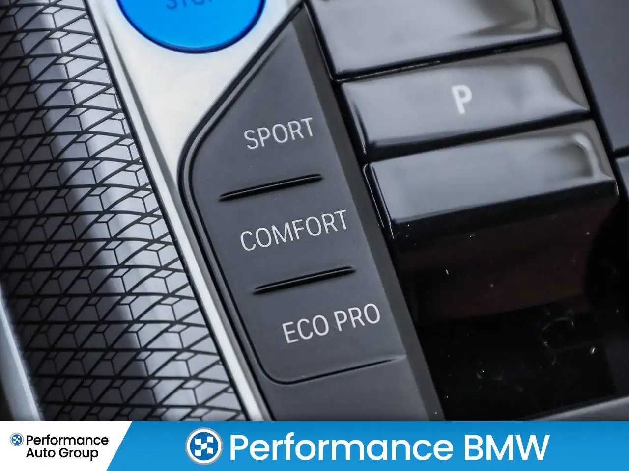 BMW i4 - Image 26