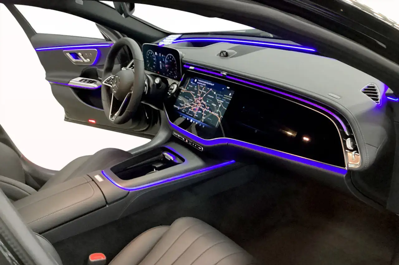 Mercedes-Benz E-Class - Image 8