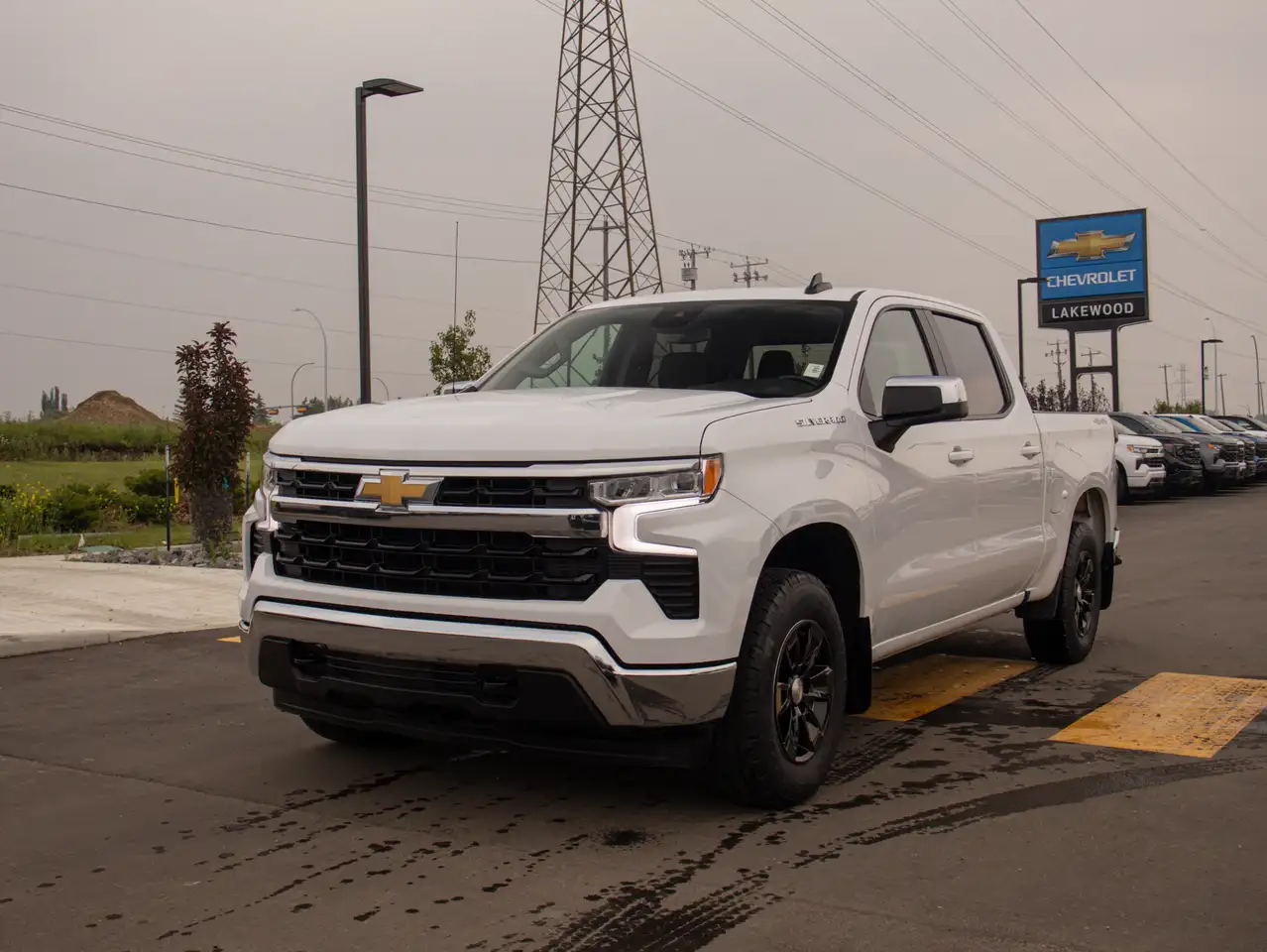 Chevrolet Silverado 1500 - Image 4