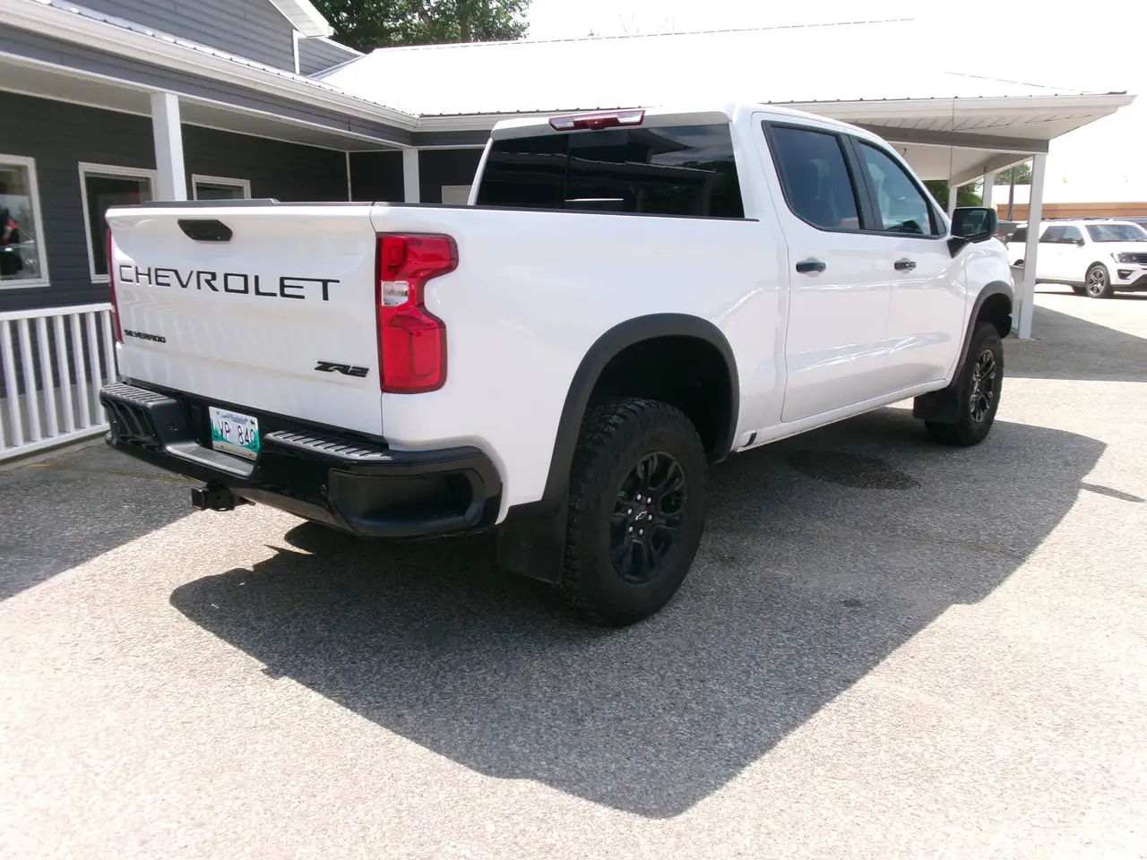 Chevrolet Silverado 1500 - Image 3