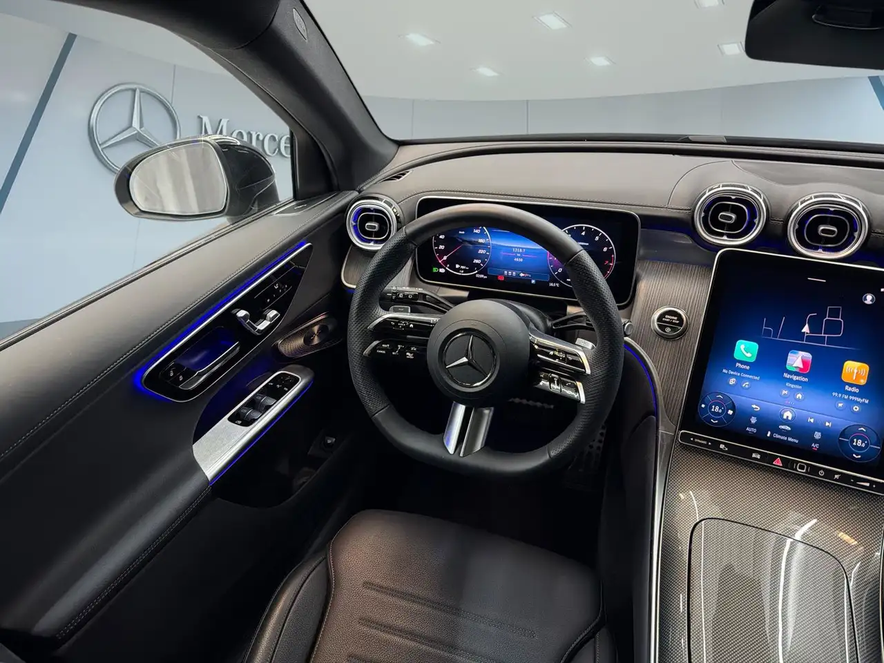 Mercedes-Benz GLC - Image 22