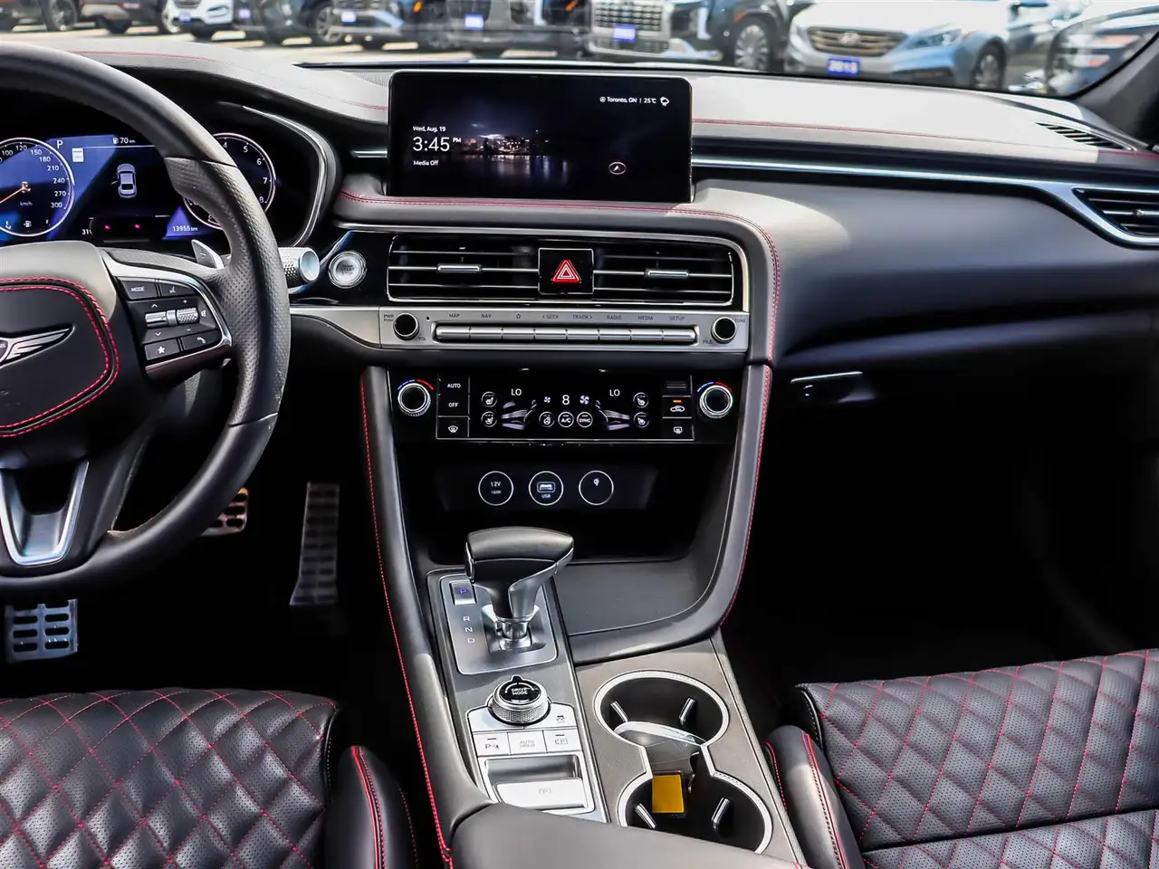 Genesis G70 - Image 11