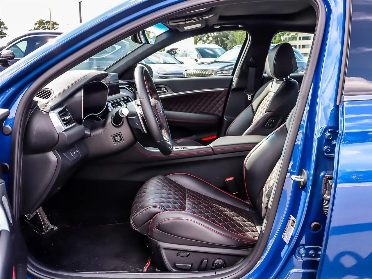 Genesis G70 - Image 8