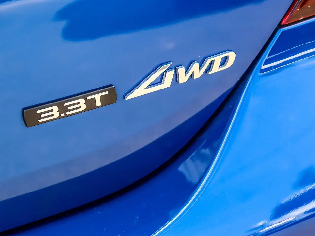 Genesis G70 - Image 22